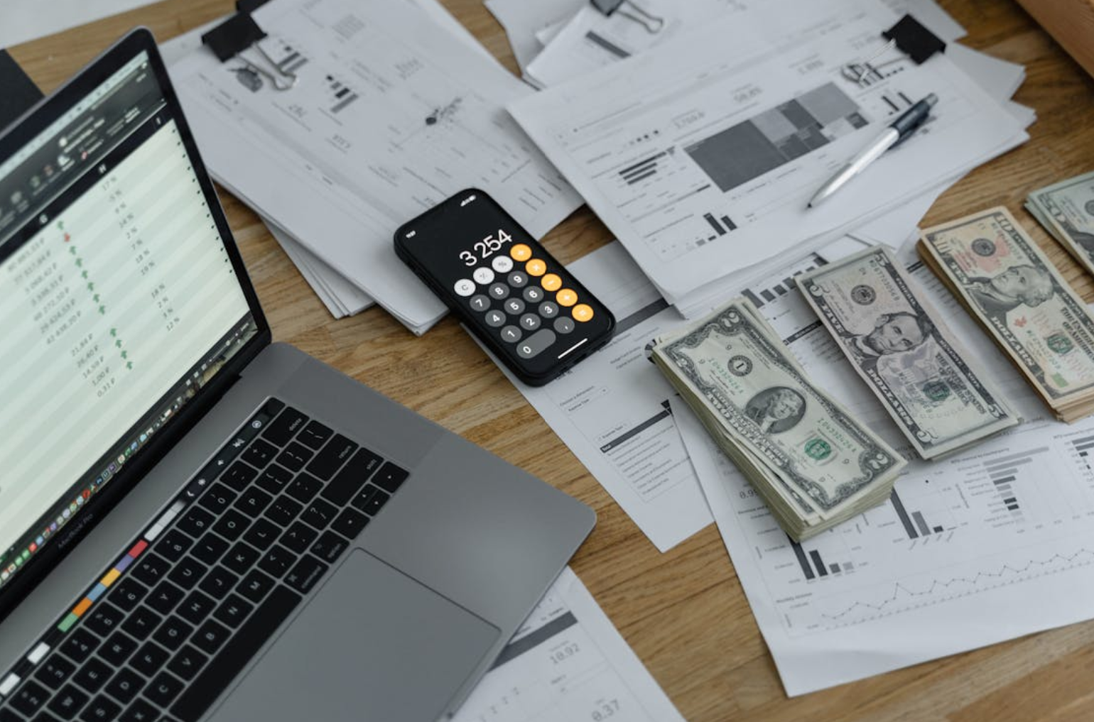 Managing Cash Flow in Crisis